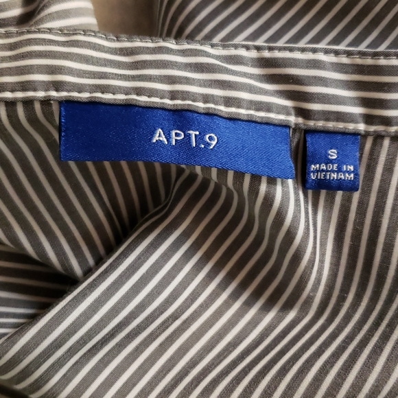 Apt 9 short sleeve top - Picture 6 of 7